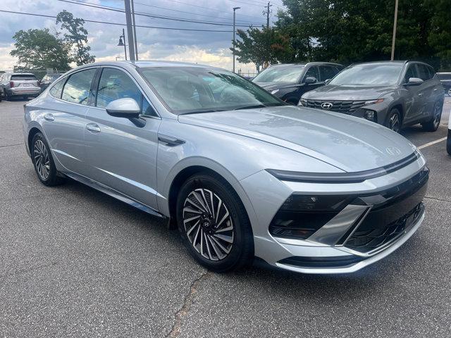 new 2024 Hyundai Sonata Hybrid car, priced at $28,020