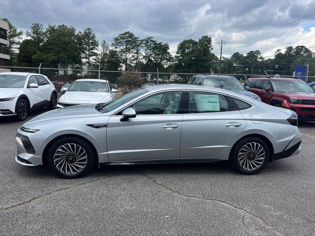 new 2024 Hyundai Sonata Hybrid car, priced at $28,020