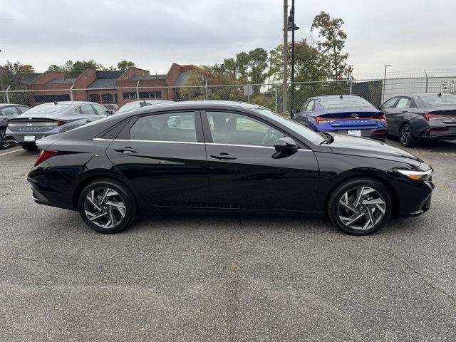 new 2025 Hyundai Elantra car, priced at $26,053