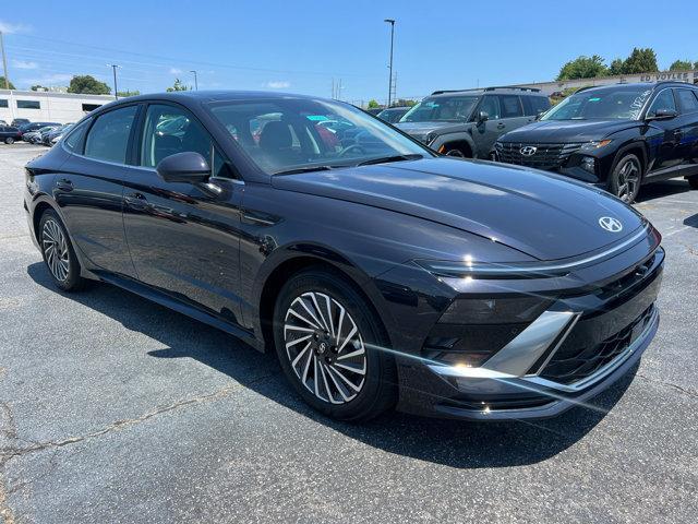 new 2024 Hyundai Sonata Hybrid car, priced at $34,410