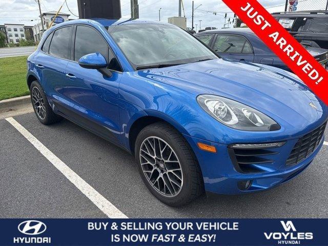used 2018 Porsche Macan car, priced at $20,242