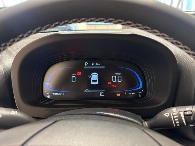 new 2025 Hyundai Venue car, priced at $24,287