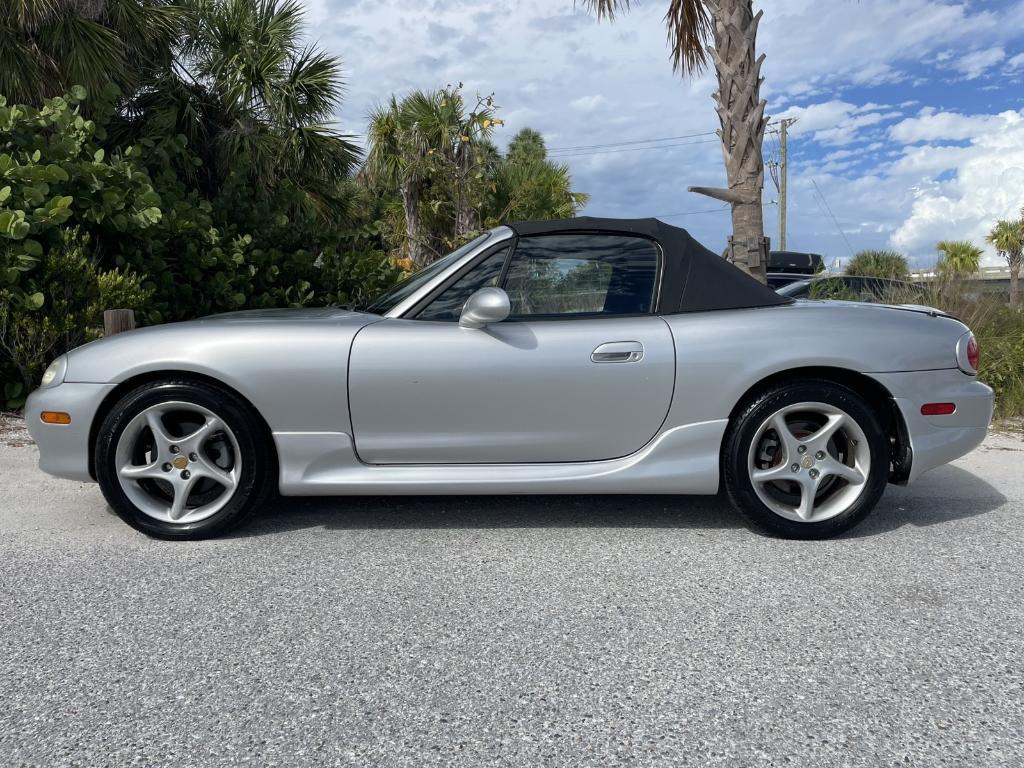 used 2003 Mazda MX-5 Miata car, priced at $5,995