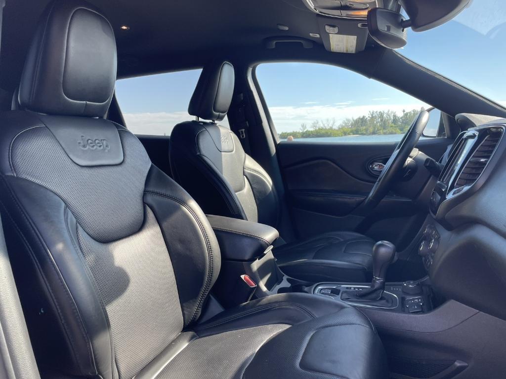 used 2019 Jeep Cherokee car, priced at $13,988