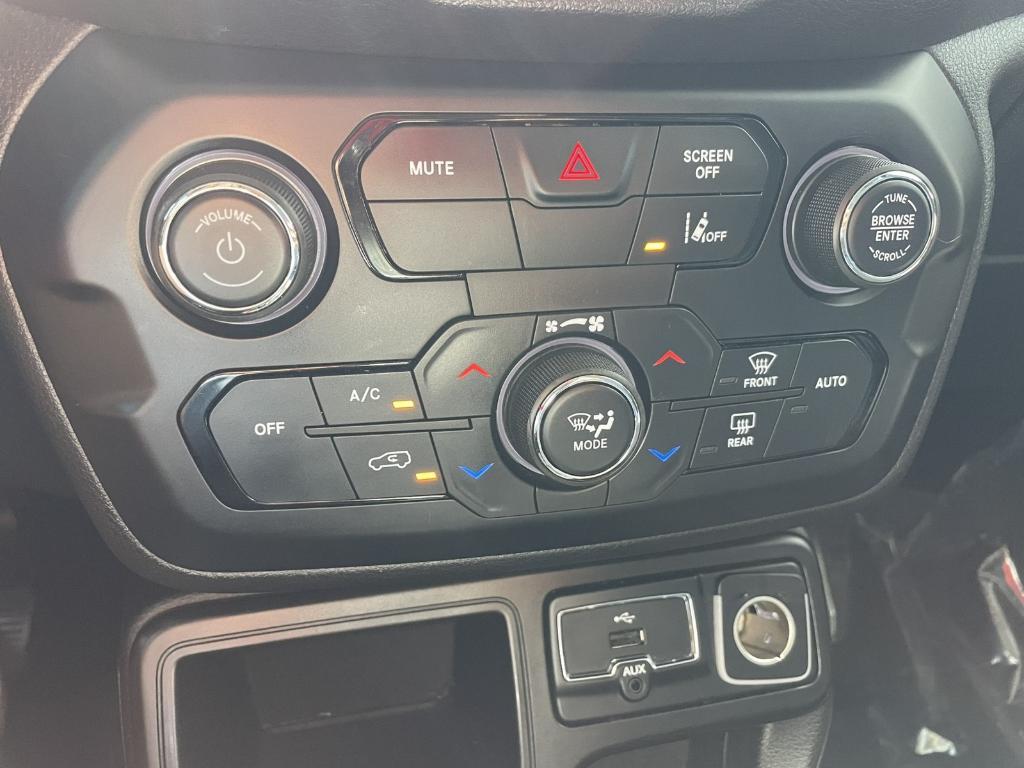 used 2021 Jeep Renegade car, priced at $12,488