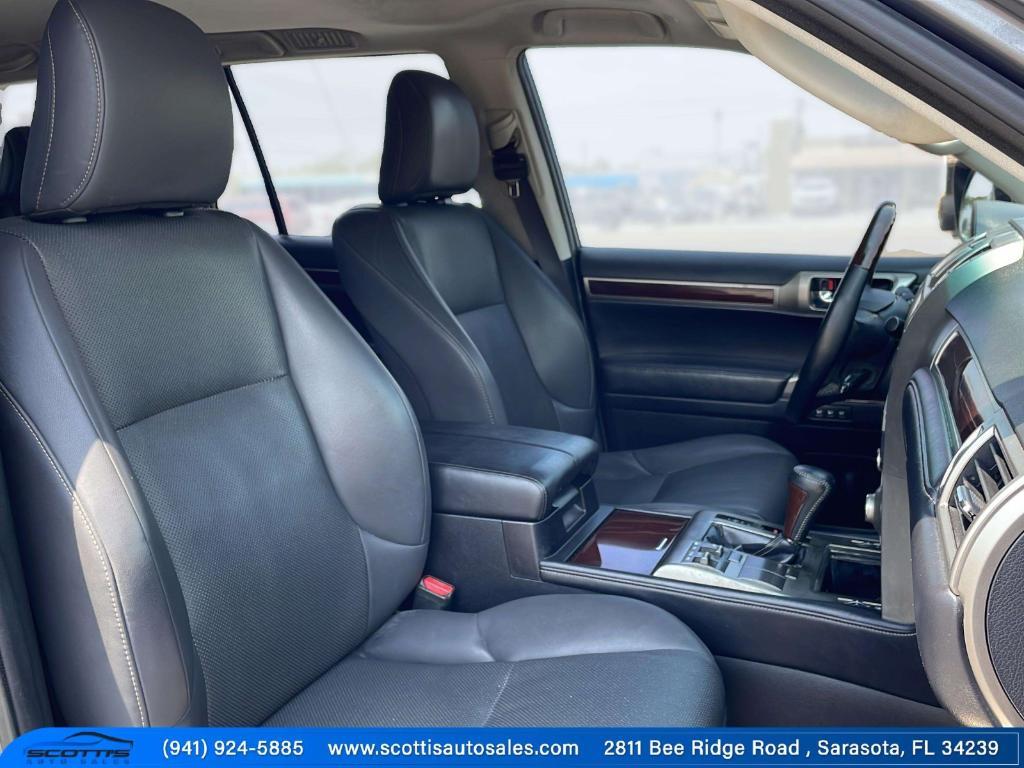 used 2019 Lexus GX 460 car, priced at $33,988