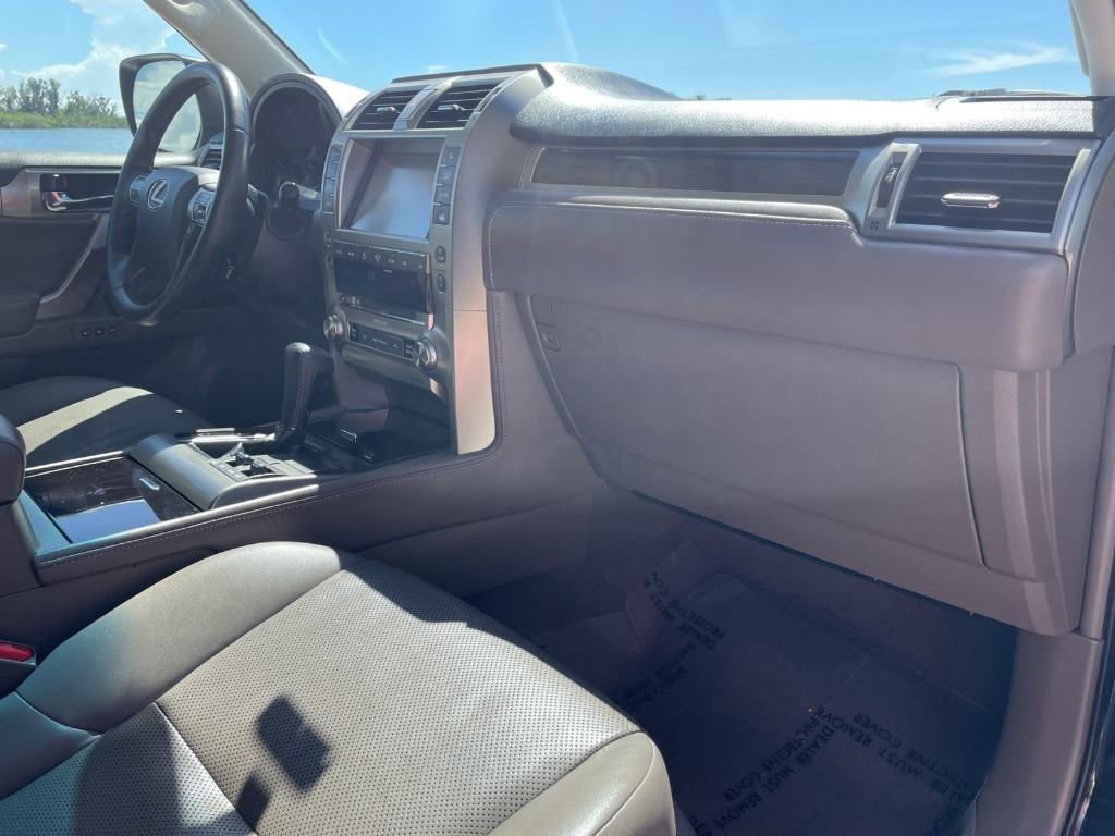 used 2017 Lexus GX 460 car, priced at $24,488