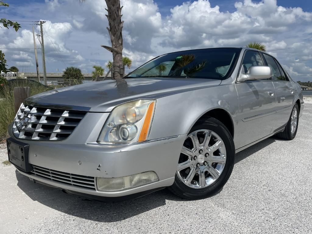 used 2008 Cadillac DTS car, priced at $5,995