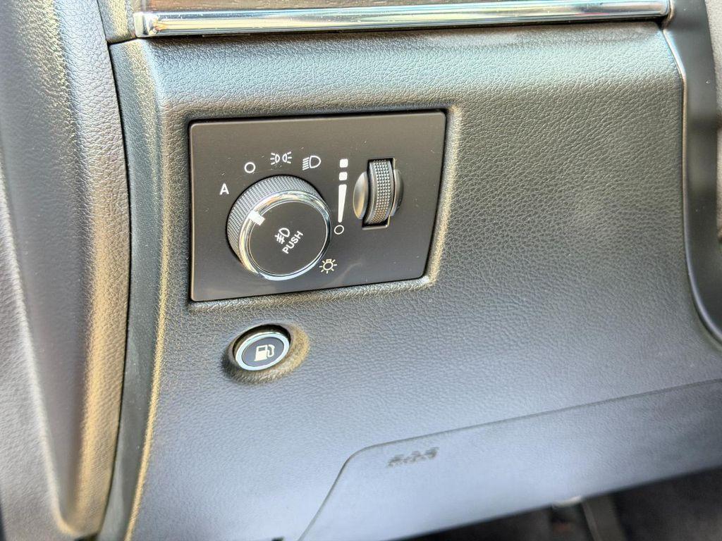 used 2015 Jeep Grand Cherokee car, priced at $12,995