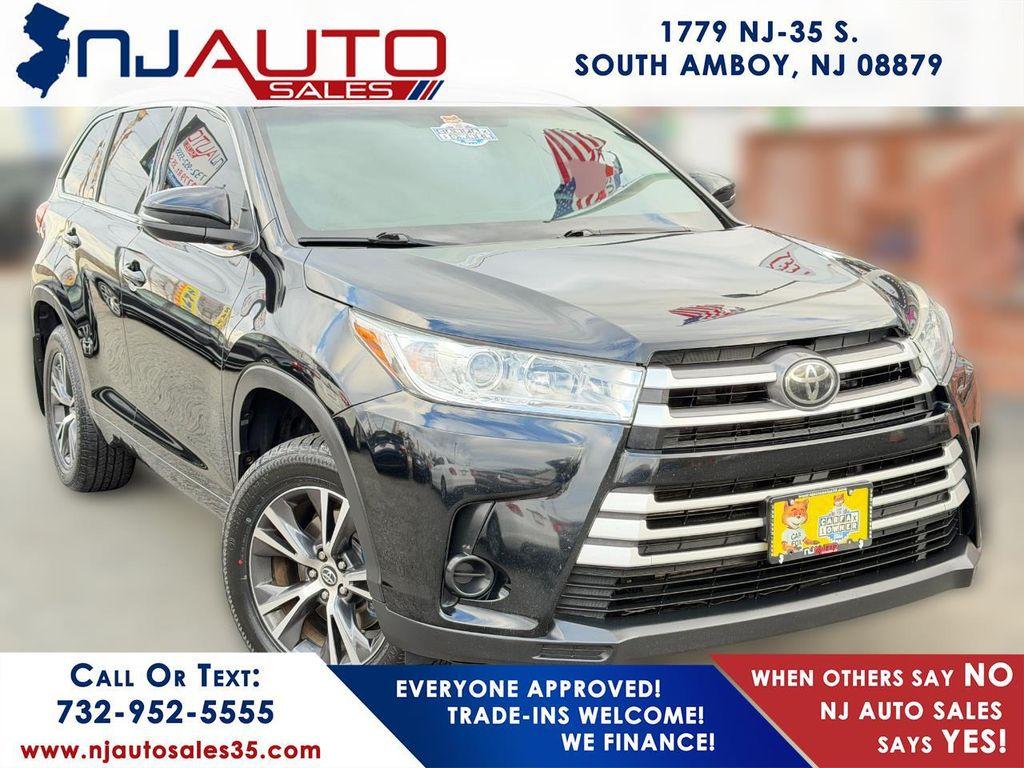 used 2018 Toyota Highlander car, priced at $17,995