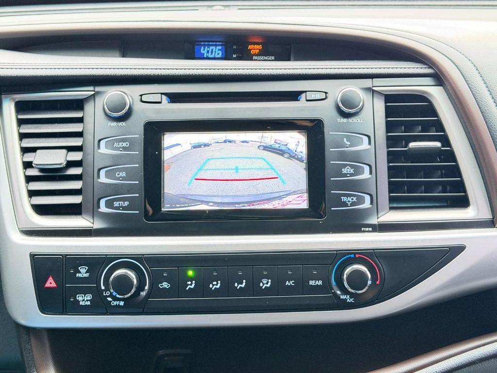 used 2018 Toyota Highlander car, priced at $17,995