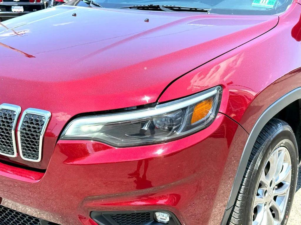 used 2019 Jeep Cherokee car, priced at $13,495