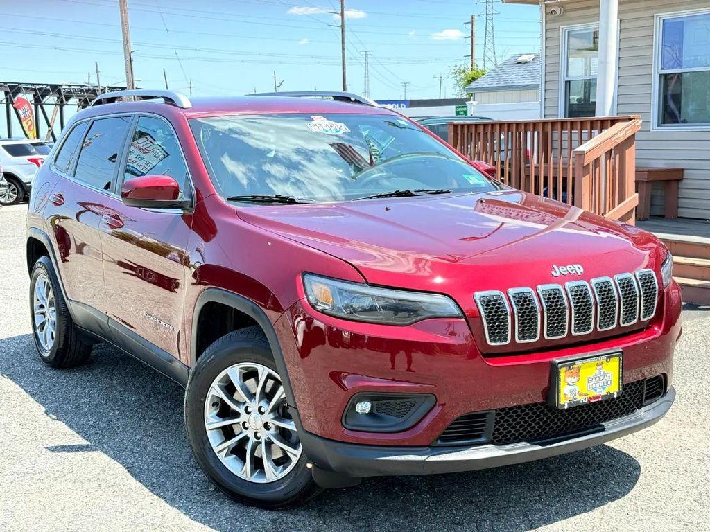 used 2019 Jeep Cherokee car, priced at $13,495
