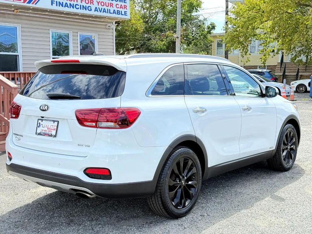 used 2020 Kia Sorento car, priced at $17,495