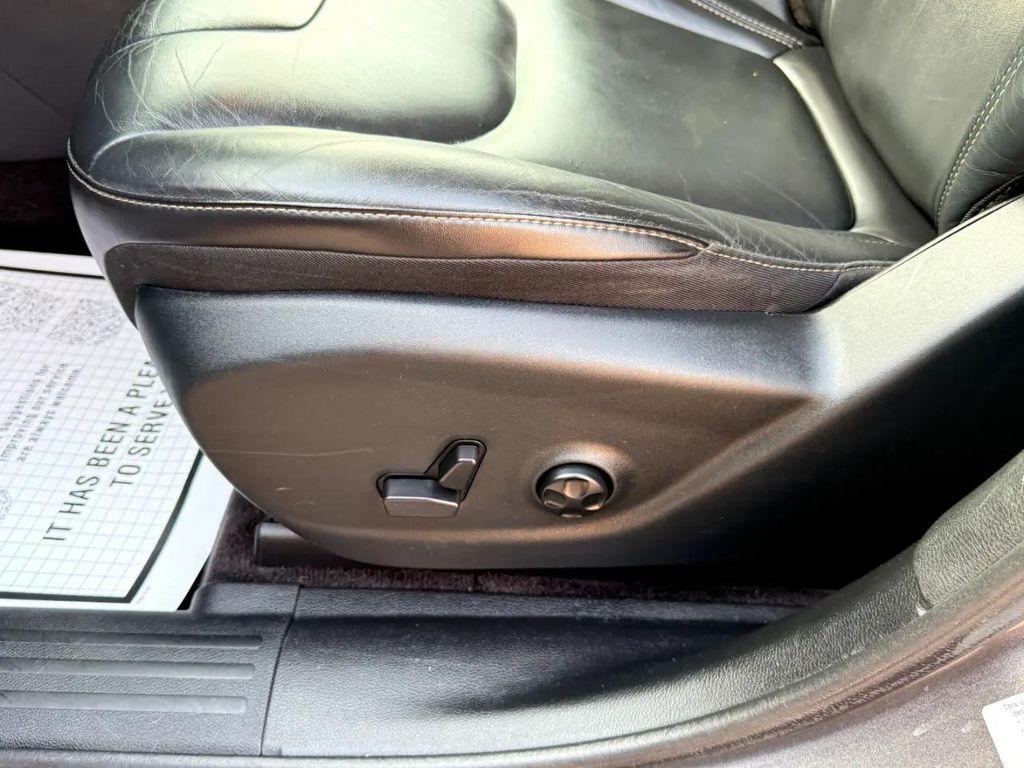 used 2016 Jeep Cherokee car, priced at $10,649