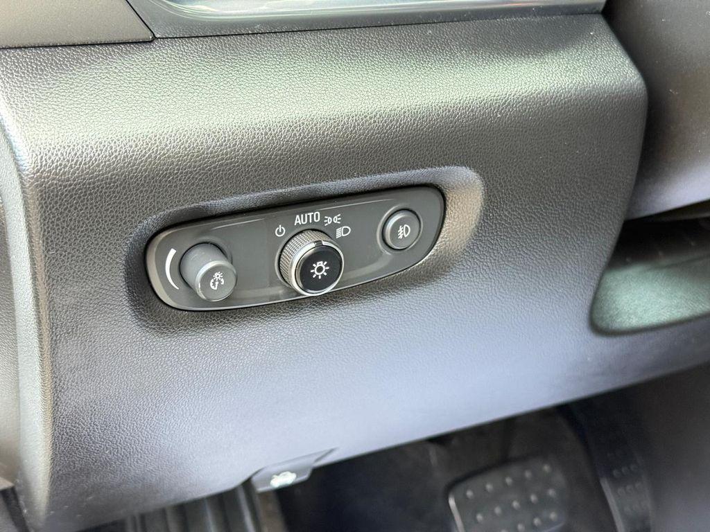 used 2019 Chevrolet Traverse car, priced at $18,695