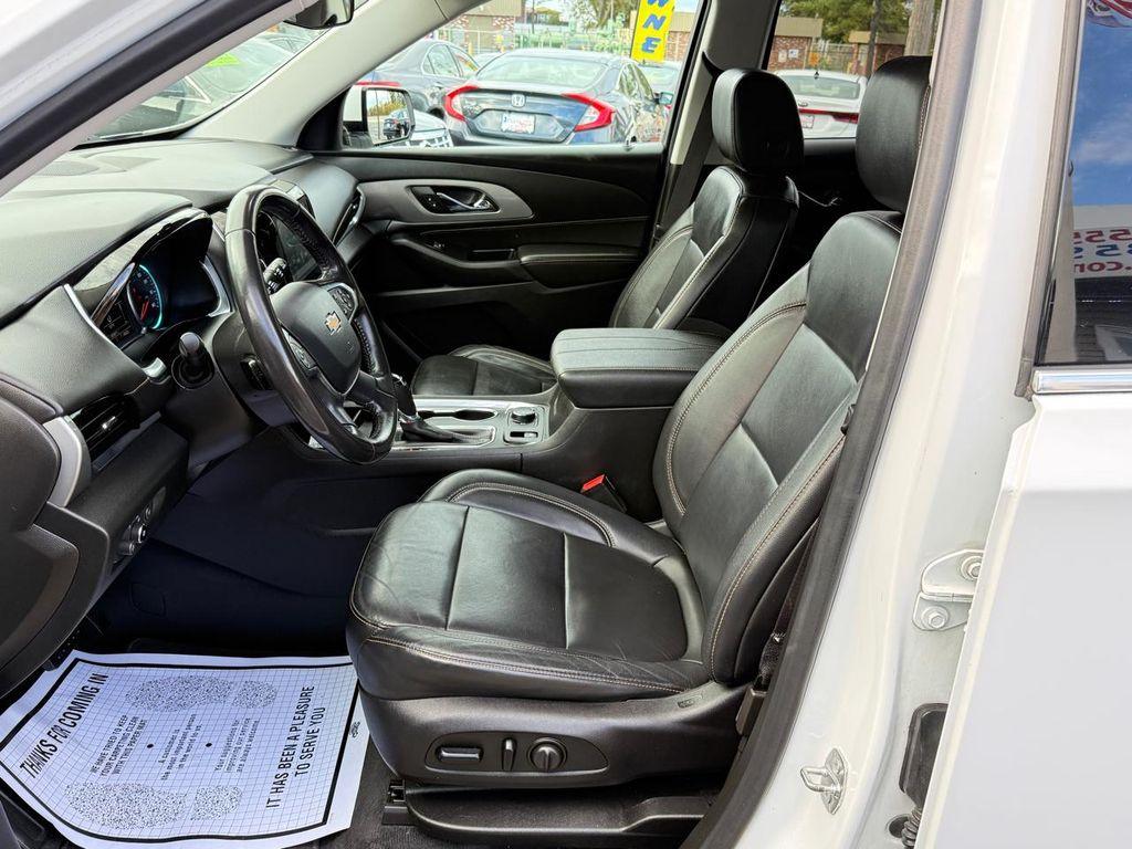 used 2019 Chevrolet Traverse car, priced at $18,695