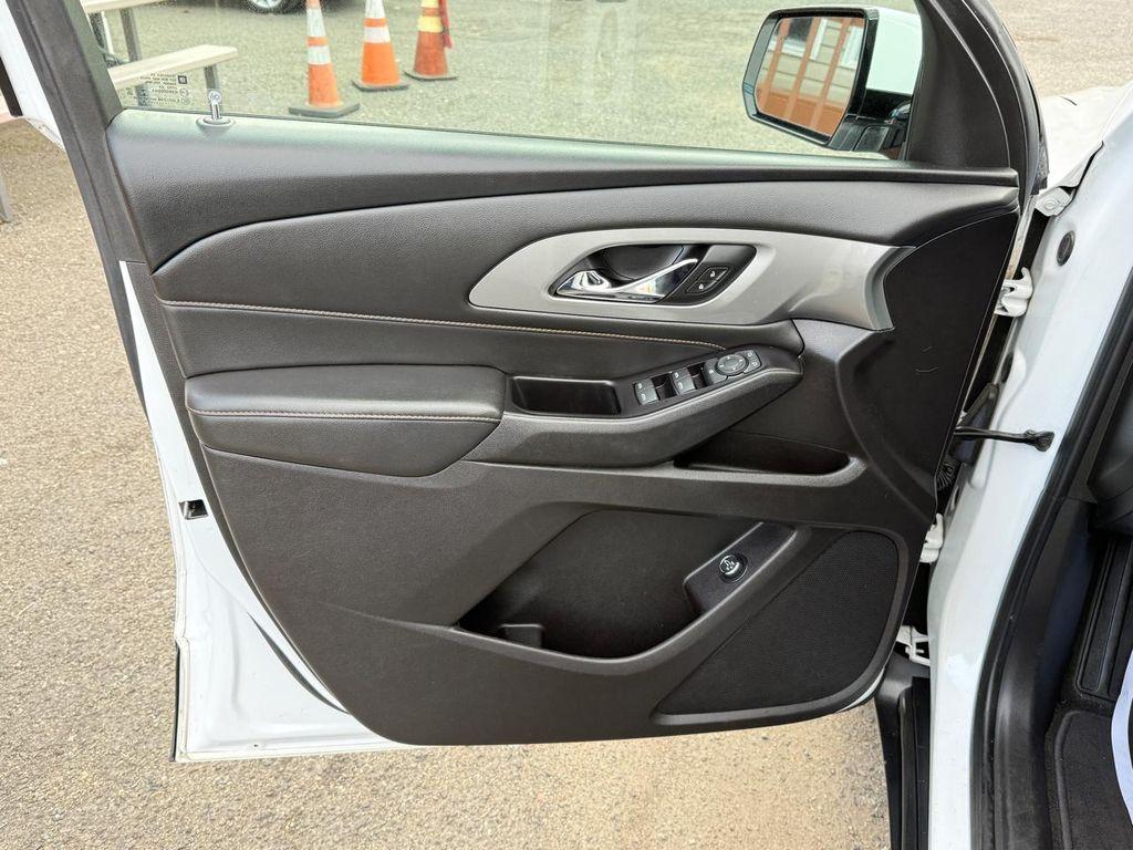 used 2019 Chevrolet Traverse car, priced at $18,695
