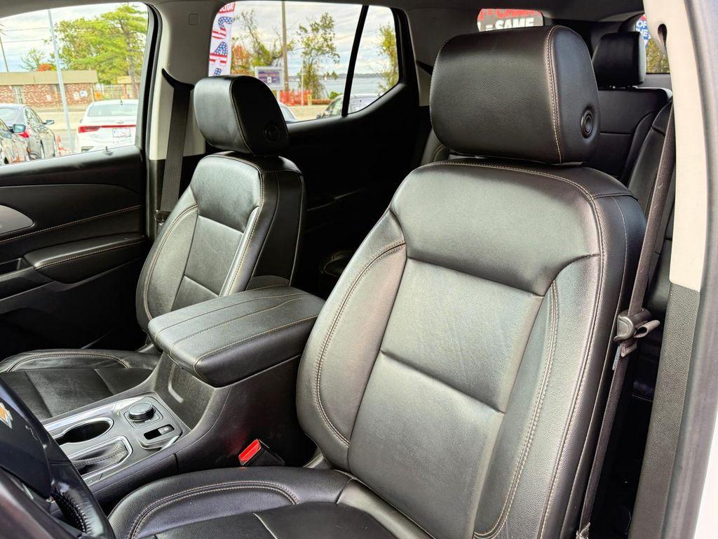 used 2019 Chevrolet Traverse car, priced at $18,695