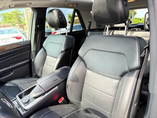 used 2015 Mercedes-Benz M-Class car, priced at $13,495