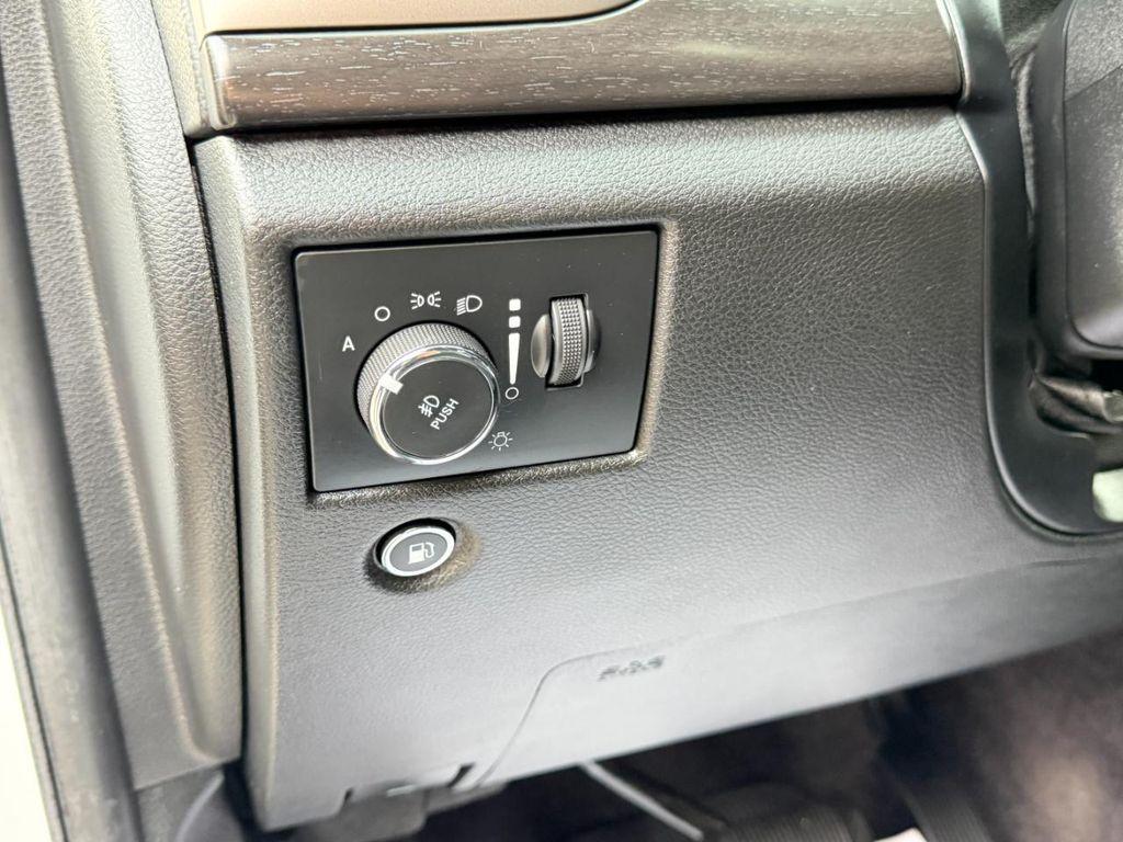 used 2017 Jeep Grand Cherokee car, priced at $14,495