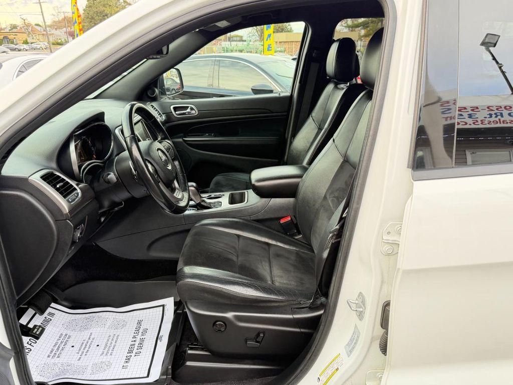 used 2017 Jeep Grand Cherokee car, priced at $14,495