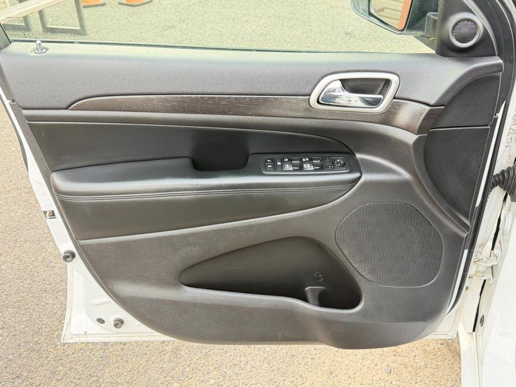 used 2017 Jeep Grand Cherokee car, priced at $14,495