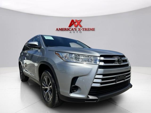 used 2019 Toyota Highlander car, priced at $21,399