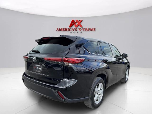 used 2021 Toyota Highlander car, priced at $24,999