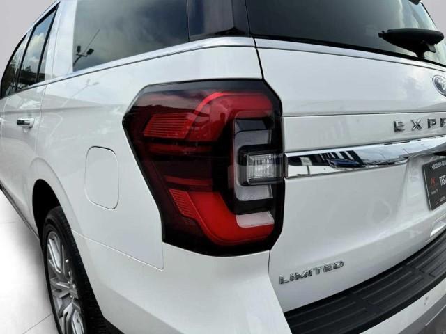 used 2022 Ford Expedition car, priced at $43,995