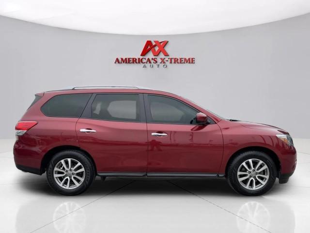 used 2016 Nissan Pathfinder car, priced at $9,499