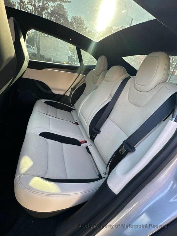 used 2024 Tesla Model S car