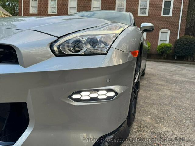 used 2024 Nissan GT-R car
