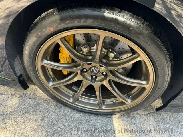 used 2024 Nissan GT-R car