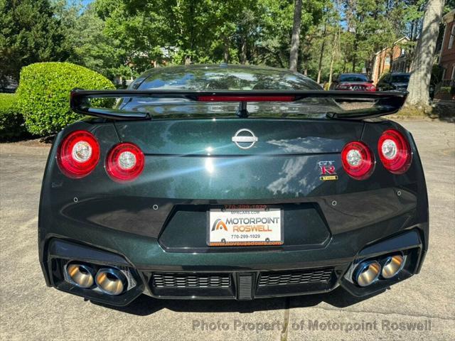 used 2024 Nissan GT-R car