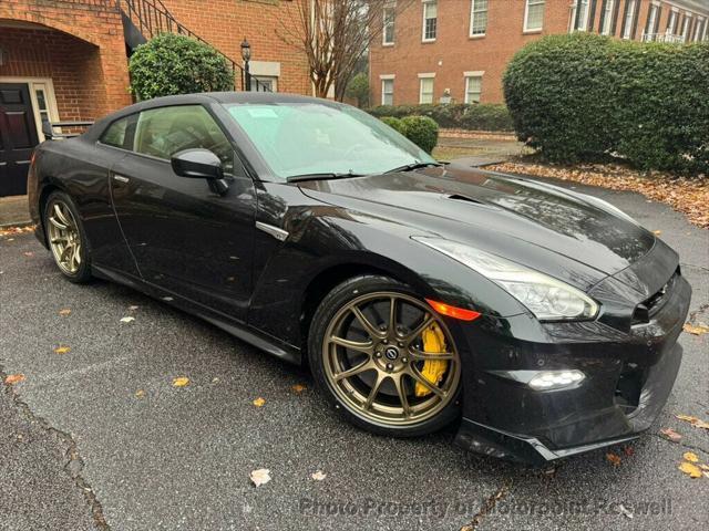 used 2024 Nissan GT-R car