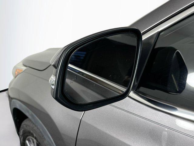 used 2019 Toyota Highlander car, priced at $28,497