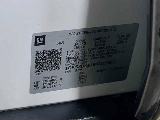 used 2021 GMC Yukon car, priced at $50,697