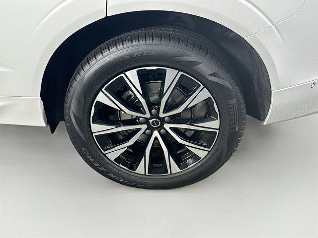 used 2025 Volvo XC60 car, priced at $34,897