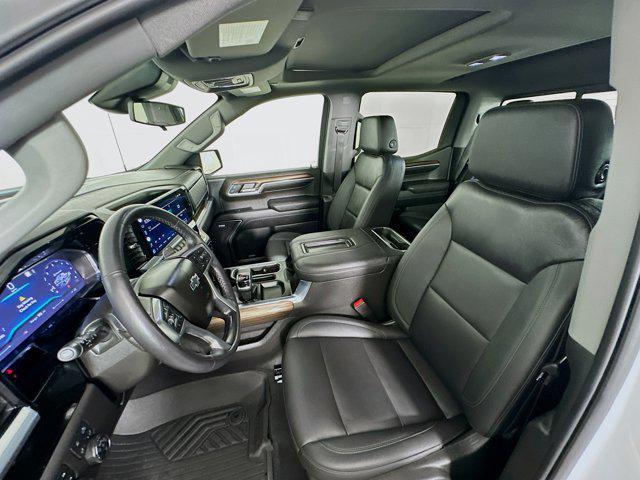 used 2022 Chevrolet Silverado 1500 car, priced at $45,497