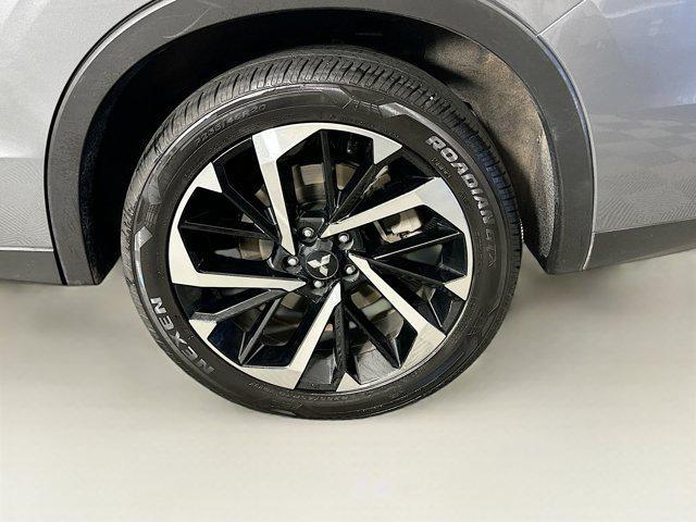 used 2024 Mitsubishi Outlander car, priced at $22,996