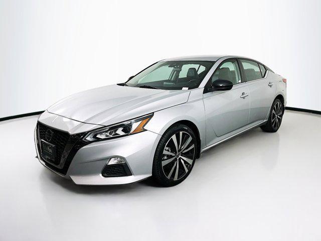 used 2021 Nissan Altima car, priced at $19,999