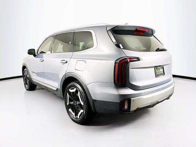 used 2023 Kia Telluride car, priced at $33,999