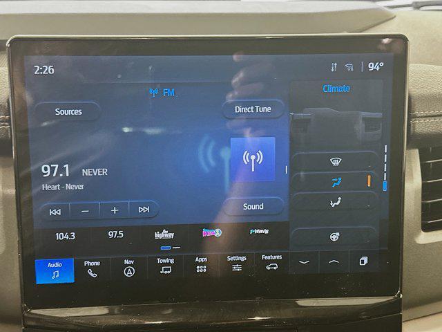 used 2024 Ford Expedition car, priced at $45,297
