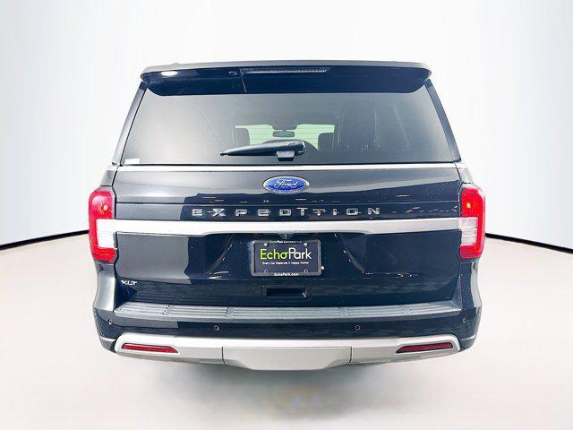 used 2024 Ford Expedition car, priced at $45,297