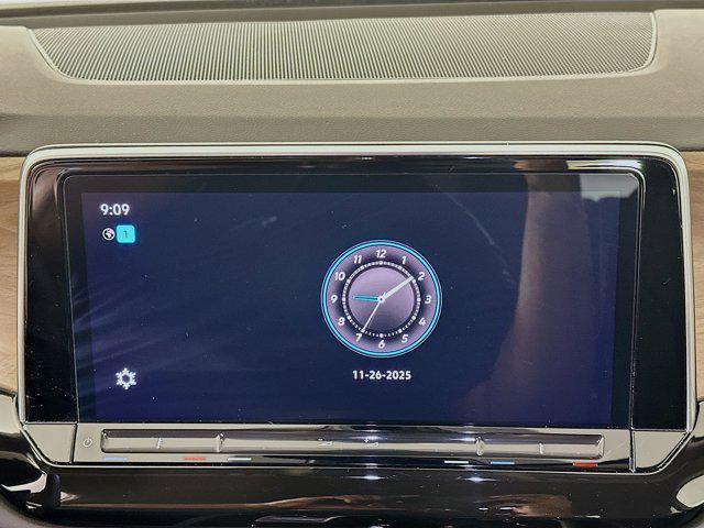 used 2025 Volkswagen Atlas car, priced at $32,987