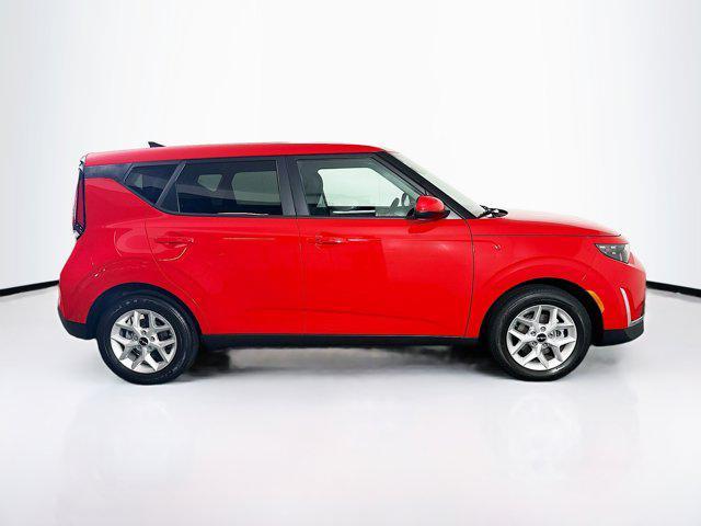 used 2024 Kia Soul car, priced at $20,598