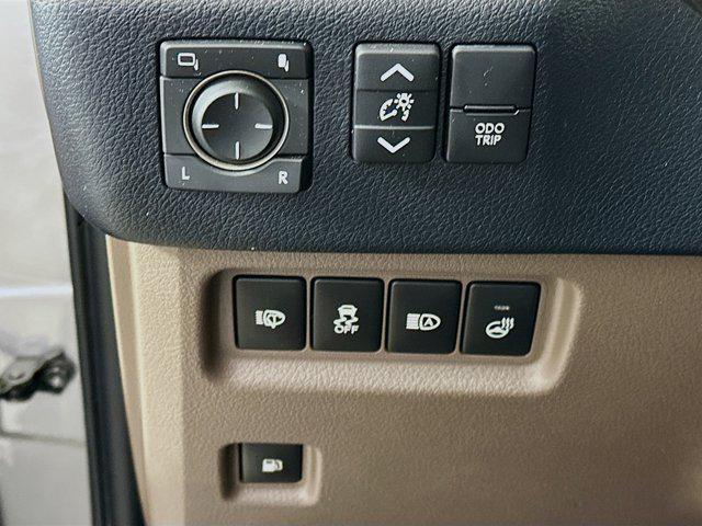 used 2022 Lexus GX 460 car, priced at $47,987