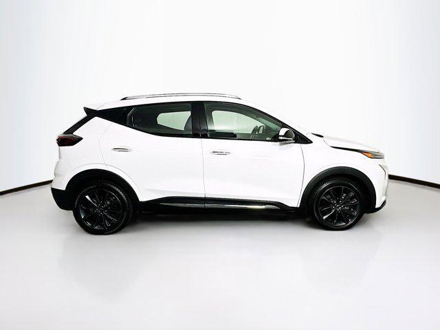 used 2022 Chevrolet Bolt EUV car, priced at $20,999