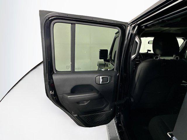 used 2018 Jeep Wrangler Unlimited car, priced at $26,597